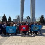 Вечная слава героям! Вечная память павшим! С Днём Великой Победы!